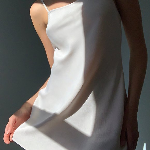 Aritzia Alto Dress in Camille Pink $66 - Picture 2 of 2